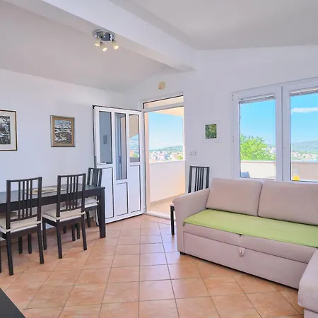 Meri Apartamento Trogir