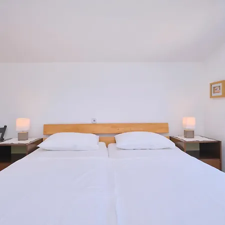 Meri Apartamento Trogir